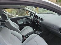 używany Seat Ibiza 1.4dm 75KM 2003r. 190 000km