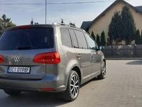 Używany VW Touran 105 KM (77 kW) 2011 Grafitowy Minivan