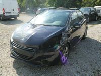 Używany Peugeot 208 120 KM (88 kW) 2014 Niebieski Hatchback