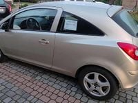 Używany Opel Corsa 2008 Żółtozłoty Sedan/Limuzyna
