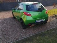 Używany Mazda 2 2007 Zielony Hatchback