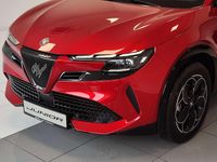 używany Alfa Romeo Junior Ibrida MY26 Ibrida Sprint 1.2 145 KM (107 kW) eDCT6 MHEV