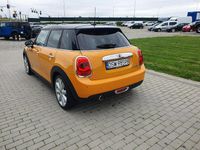 używany Mini Cooper D 1.5dm 116KM 2015r. 370km