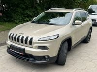 Używany Jeep Cherokee Longitude 140 KM (102 kW) 2015 Złoty (metalik) SUV