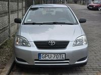 Używany Toyota Corolla 110 KM (80 kW) 2002 Srebrny (metalik) Hatchback