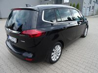 używany Opel Zafira 1.4dm 140KM 2017r. 76 900km