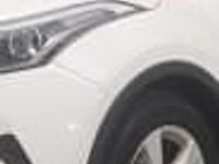 Używany Toyota C-HR 122 KM (89 kW) 2019 Biały SUV