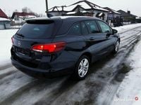 Używany Opel Astra 2018 Czarny Kombi