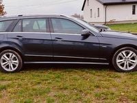 Używany Mercedes E200 2010