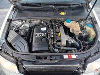 Używany Audi A4 2002 Srebrny Sedan/Limuzyna