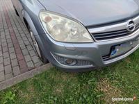 używany Opel Astra 1.6 benzyna 2007r. Kombi.