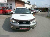 używany Subaru Outback 2.5dm 230KM 2005r. 40 000km