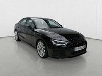 Używany Audi A4 150 KM (110 kW) 2023 Czarny Sedan/Limuzyna