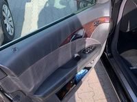 używany Mercedes E320 r6