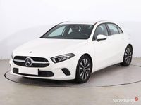 Używany Mercedes A180 136 KM (100 kW) 2020 Biały Hatchback