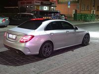 używany Mercedes C300 - Benz W205