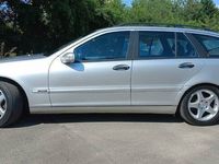 używany Mercedes C200 