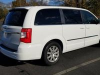 używany Chrysler Town & Country 3.6 V6 automat