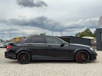 używany Mercedes C63 AMG AMG 6.2dm 507KM 2013r. 60 322km