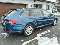 Używany Skoda Superb Ambition 2021 Granatowy Kombi