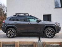 używany Jeep Cherokee wersja specjalna TRAILHAWK 2.0T 274KM niski przebieg 40 tys.