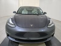 używany Tesla Model 3 271KM 2017r. 26 287km