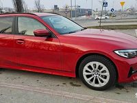Używany BMW 320 190 KM (139 kW) 2022 Czerwony Kombi