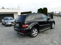 Używany Mercedes ML350 210 KM (154 kW) 2010 Czarny (metalik) SUV