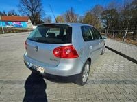 Używany VW Golf V 140 KM (102 kW) 2007 Srebrny Hatchback