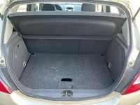 używany Opel Corsa 5 drzwi, mocny silnik, niezawodna benzyna, klimatyzacja, Aux, Isofix