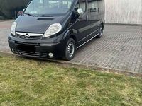 Używany Opel Vivaro 2007 Czarny Minivan