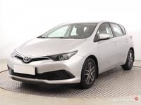 Używany Toyota Auris 2015 Srebrny Hatchback