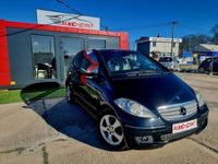 używany Mercedes A180 2dm 109KM 2008r. 255 500km