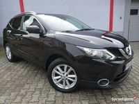 Używany Nissan Qashqai 360º 110 KM (80 kW) 2016 Czarny SUV