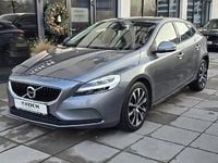 Używany Volvo V40 Momentum 130 KM (95 kW) 2019 Szary Hatchback