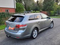 używany Toyota Avensis 2.0 diesel 2009 prywatnie