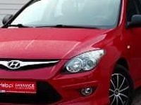 Używany Hyundai i30 109 KM (80 kW) 2010 Czerwony Kombi