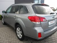 Używany Subaru Legacy 150 KM (110 kW) 2011 Srebrny (metalik) Sedan/Limuzyna
