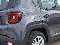 Używany Jeep Renegade Altitude 130 KM (95 kW) 2024 Szary SUV