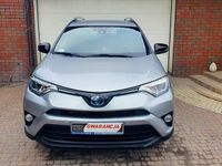 używany Toyota RAV4 Hybrid 