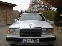 używany Mercedes 200 W124