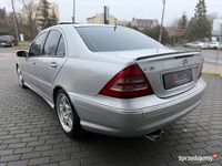 Używany Mercedes C32 AMG AMG 2002 Srebrny Sedan/Limuzyna