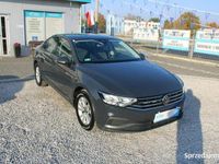Używany VW Passat 150 KM (110 kW) 2021 Szary Sedan/Limuzyna