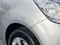 Używany Kia Venga 125 KM (91 kW) 2015 Srebrny Hatchback