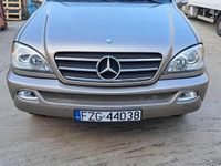 używany Mercedes ML500 