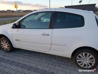 używany Renault Clio III - uszkodzone