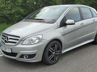 używany Mercedes B180 CDI 109KM 2010r Klima manual zarej.