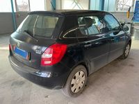Używany Skoda Fabia 85 KM (62 kW) 2010 Czarny Hatchback