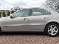 używany Mercedes E240 2.6 V6 177KM Grzane Fotele Automat