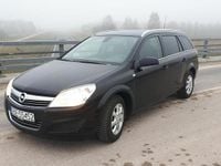 Używany Opel Astra 2009 Czarny Kombi